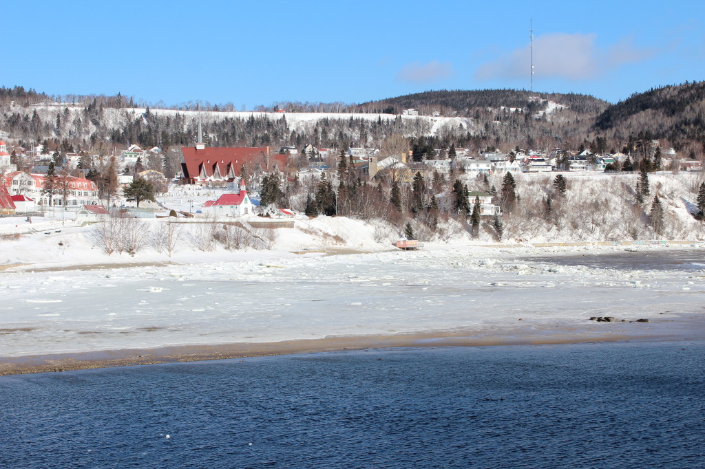 looking across from the marina to the hotel